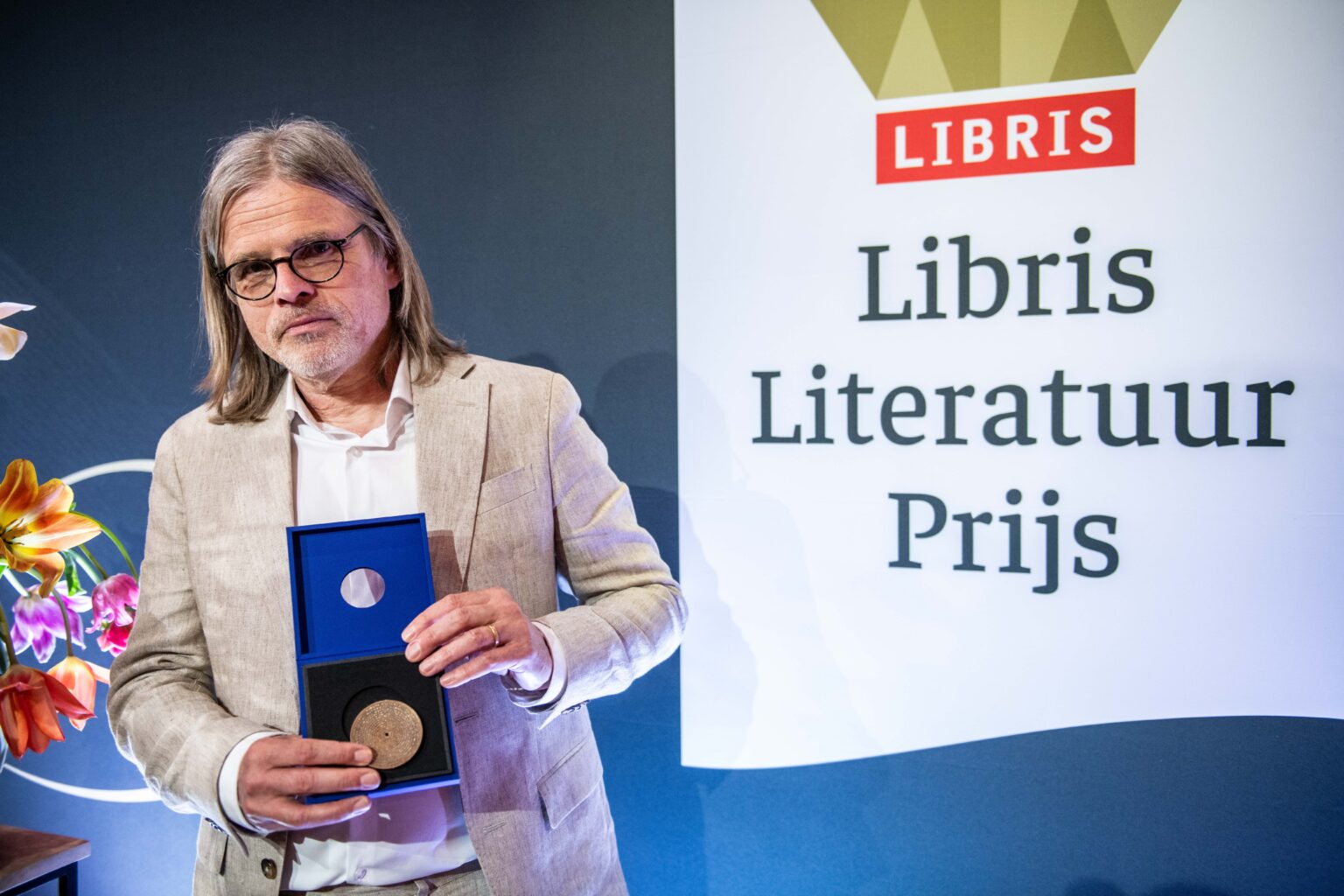 Rob van Essen wint de Libris Literatuur Prijs 2024