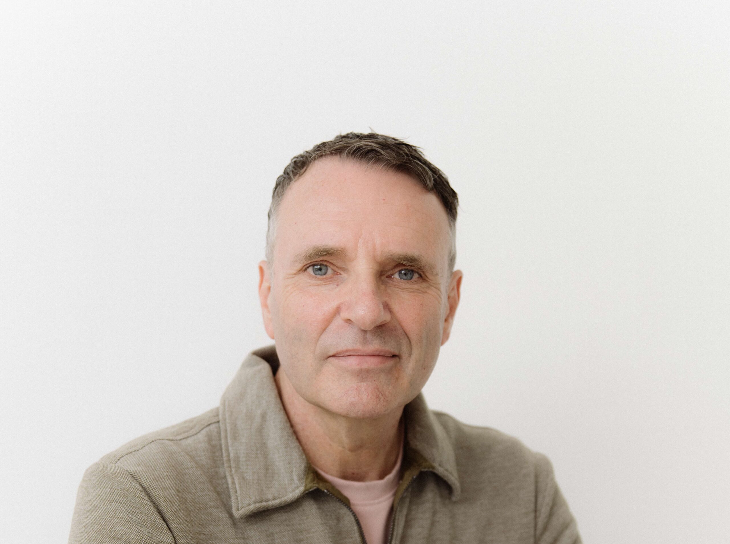 Theo Thijssen-prijs 2024 toegekend aan Edward van de Vendel