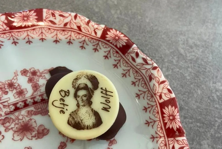 Zeg geest, niet zo veel lezen jij!